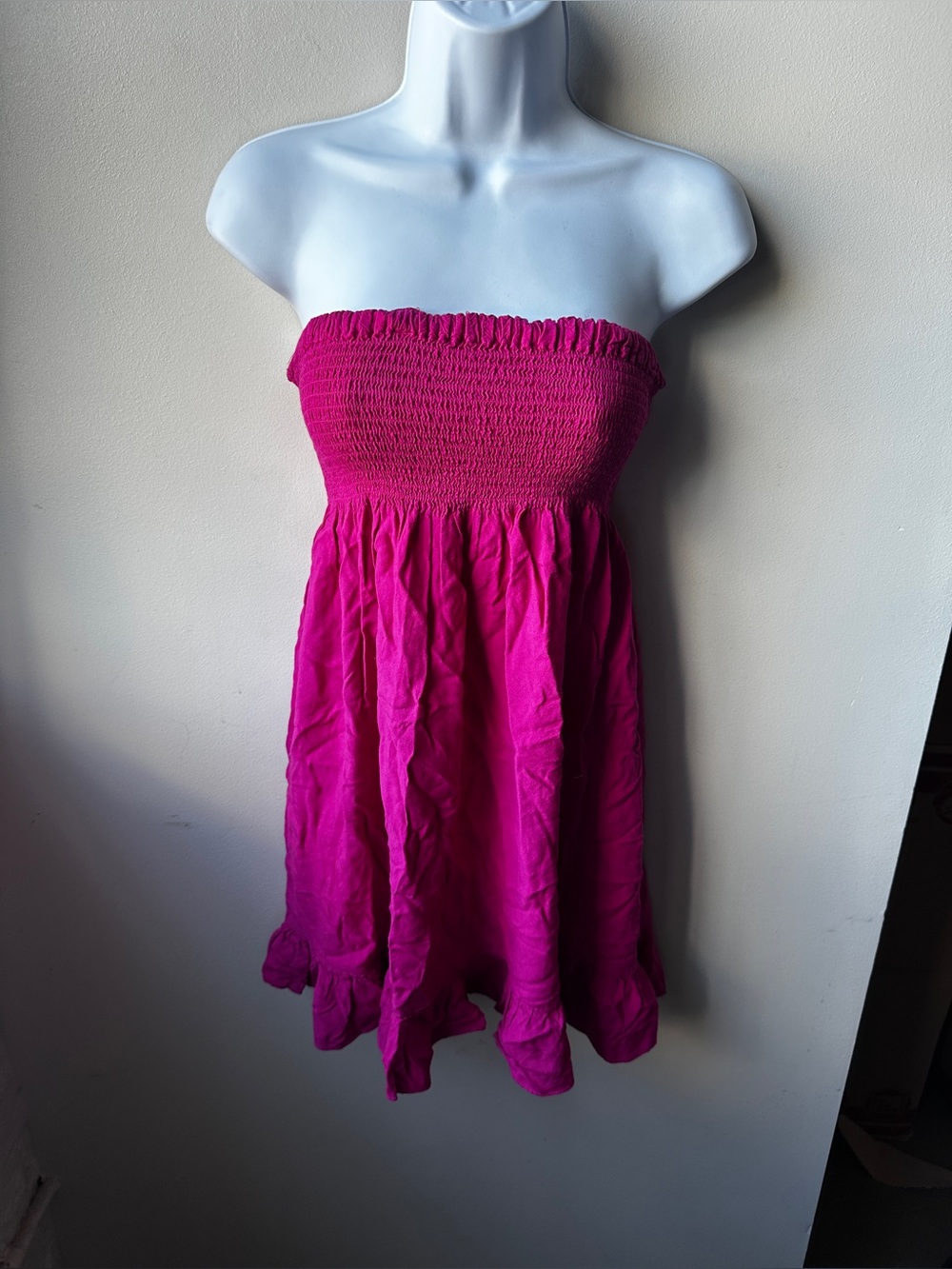 Tiki Palm Women's M Magenta Pink Strapless Smocked Dress Skirt Convertible